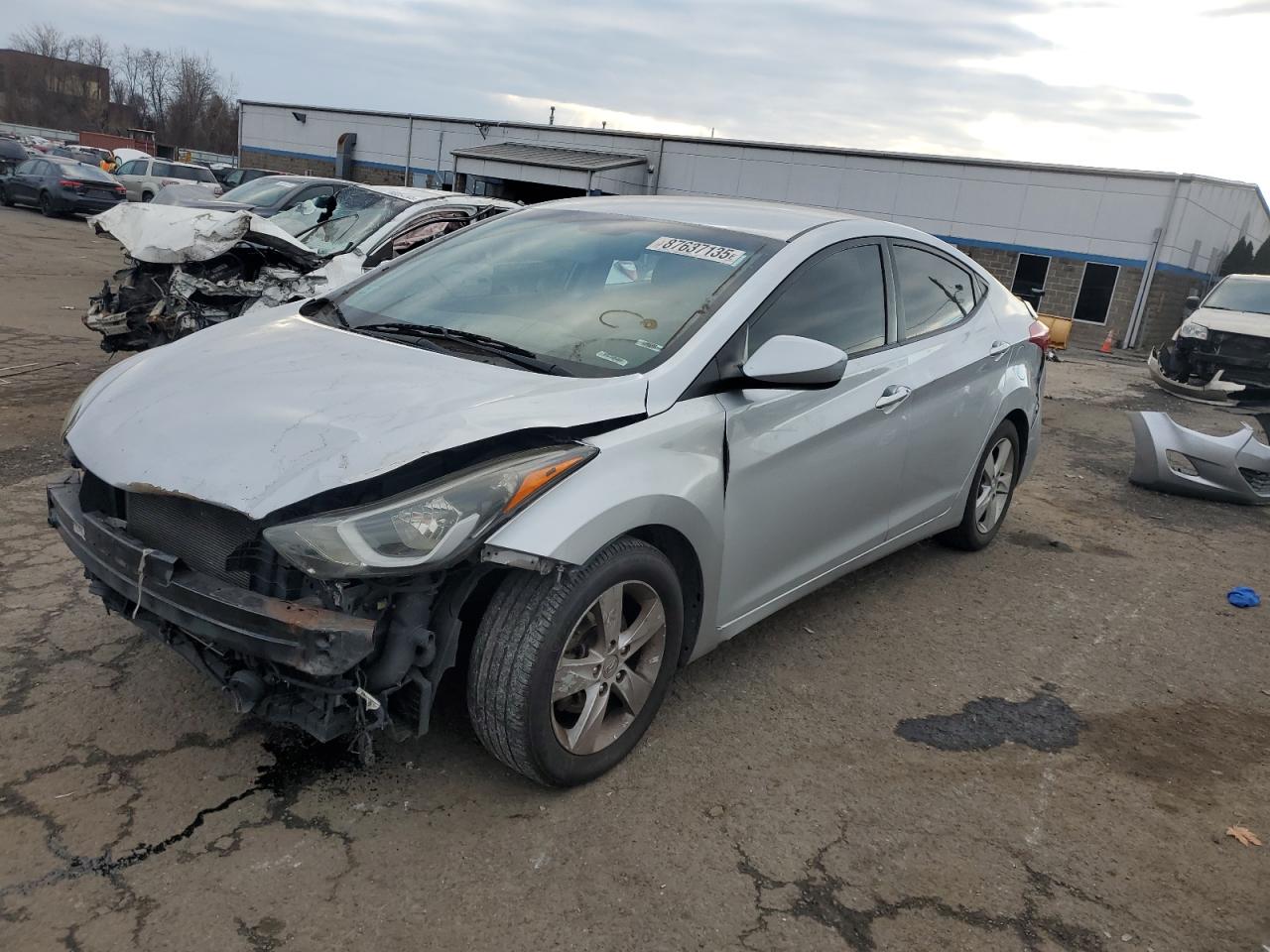 HYUNDAI ELANTRA GLS