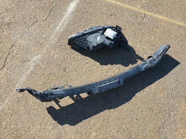 2016 KIA CADENZA LU KNALN4D72G5206699