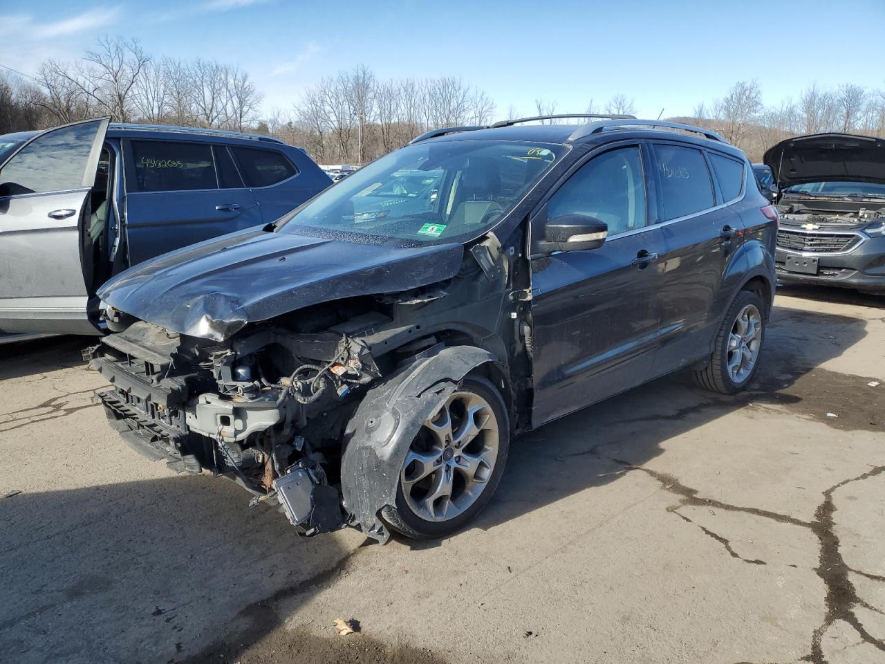  Salvage Ford Escape