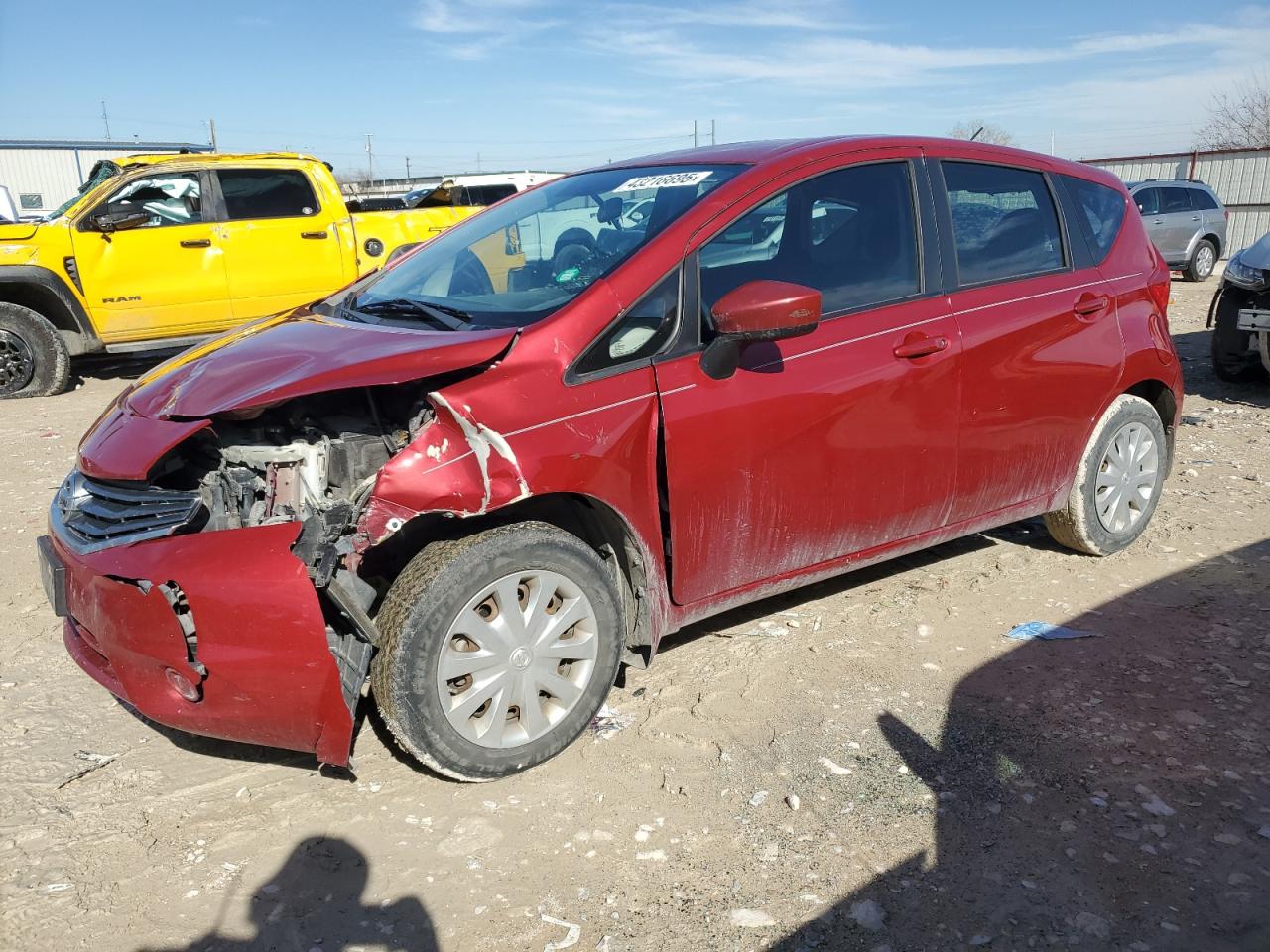  Salvage Nissan Versa