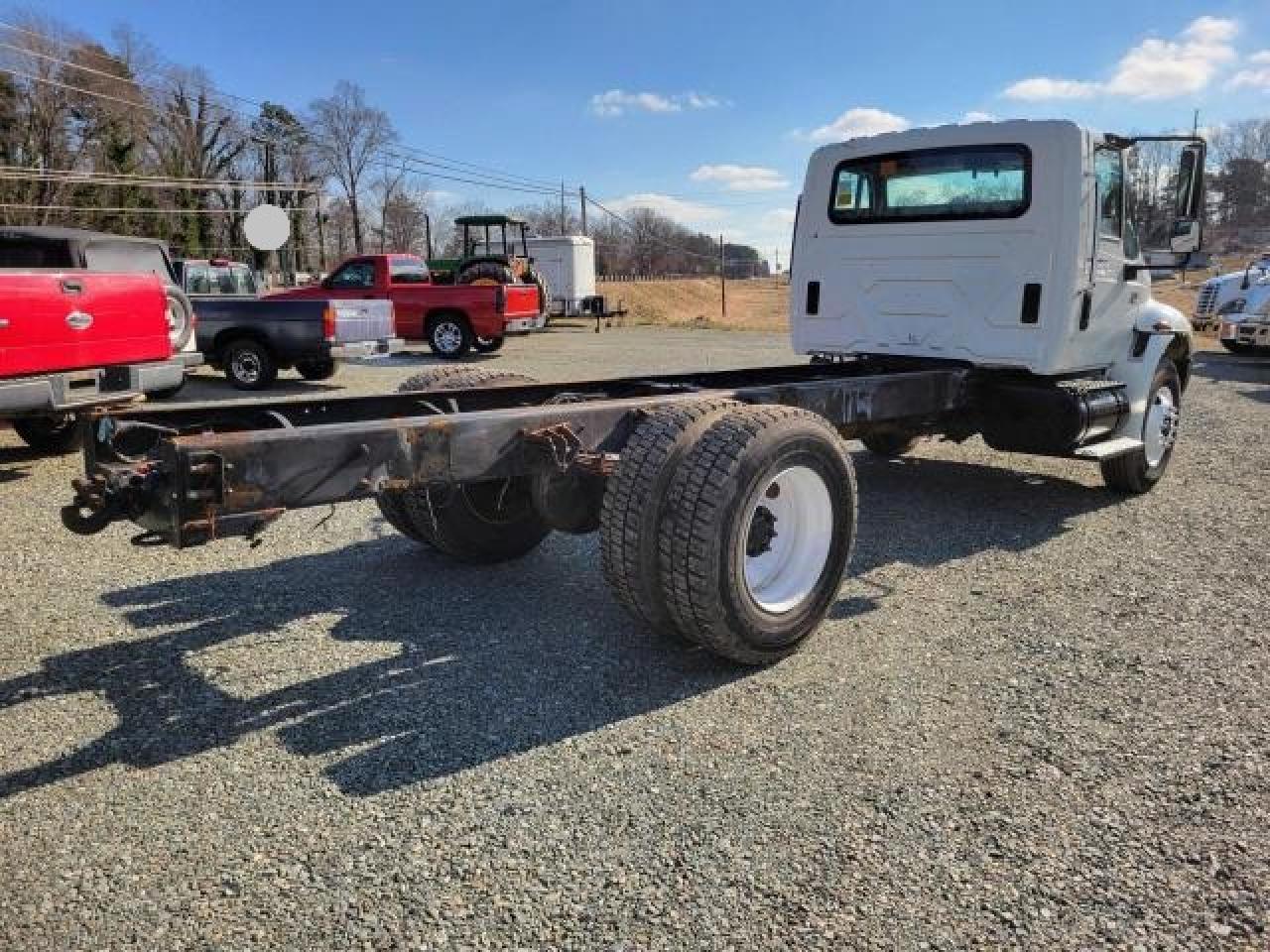 Lot #3050568082 2007 INTERNATIONAL 4000 4300