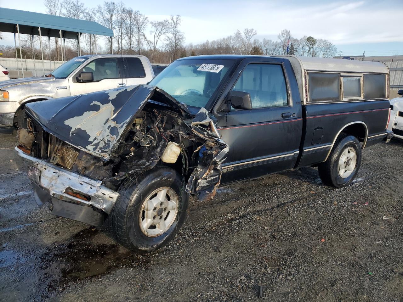  Salvage Chevrolet S-10