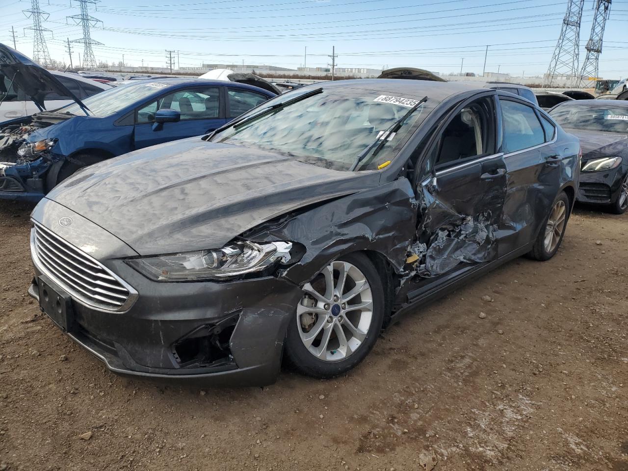 FORD FUSION SE