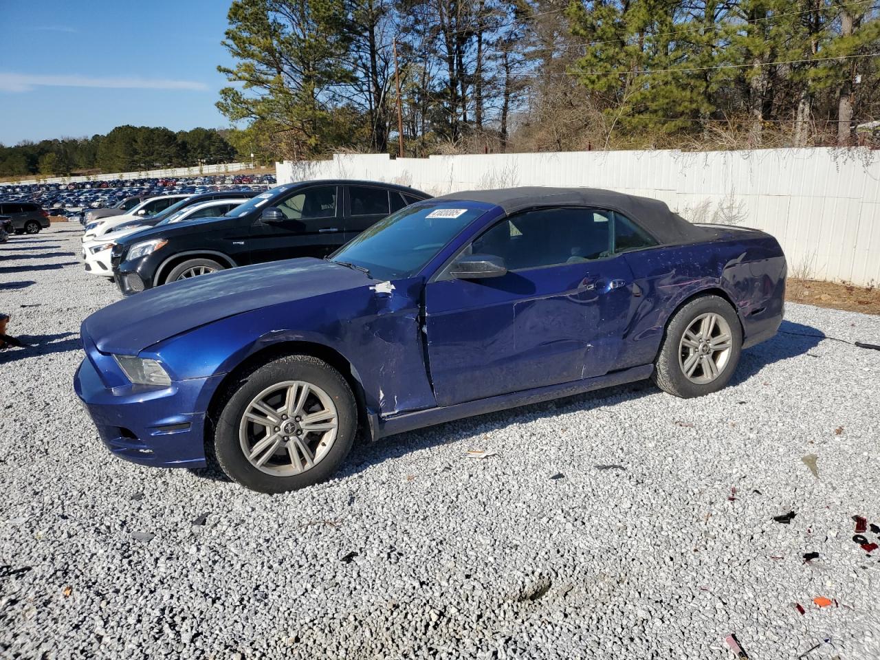  Salvage Ford Mustang