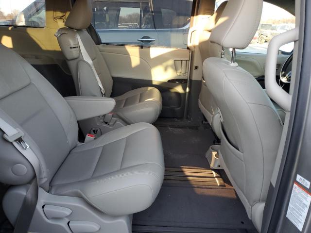 2017 TOYOTA SIENNA XLE - 5TDYZ3DC4HS816989