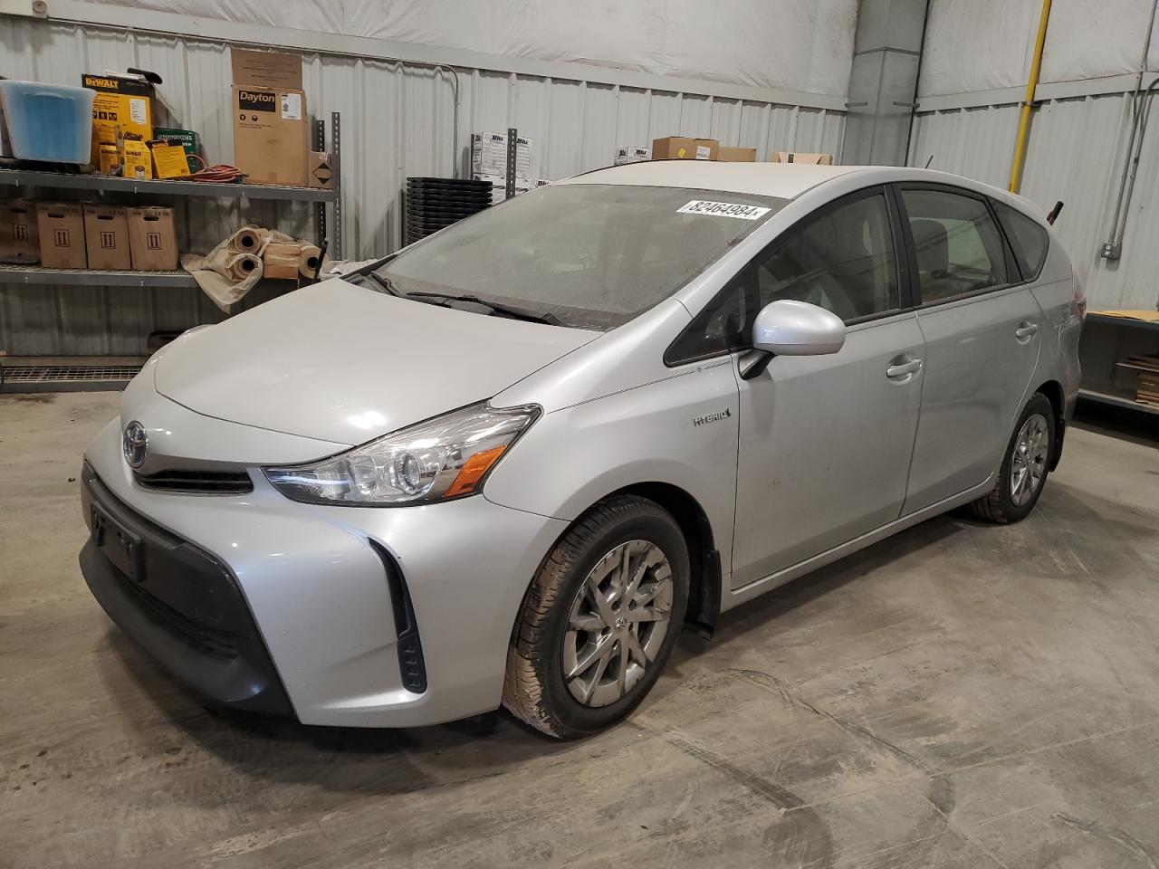 TOYOTA PRIUS V