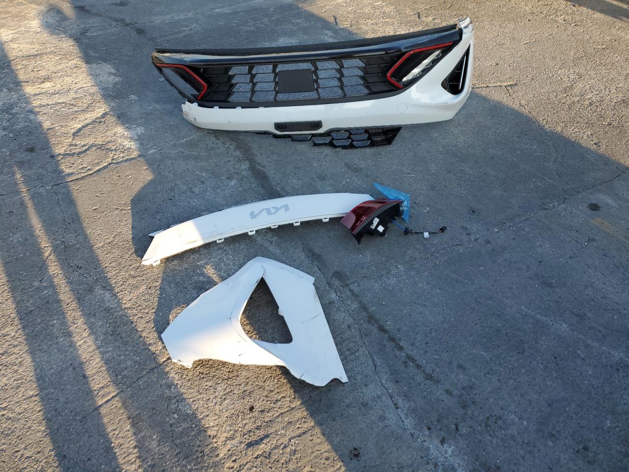 Lot #3315245343 2023 KIA FORTE GT L