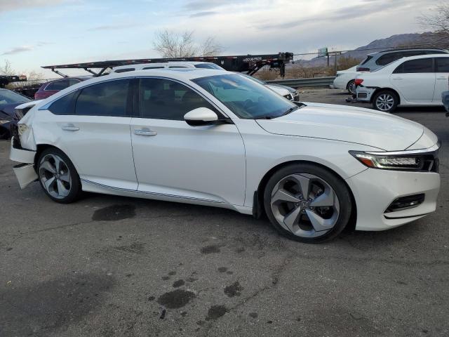 2018 HONDA ACCORD TOU - 1HGCV2F97JA017200