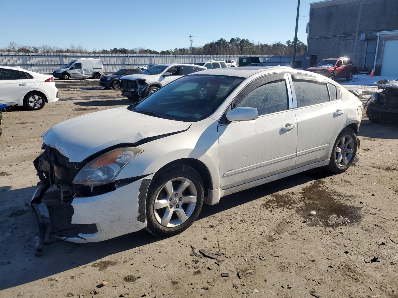  Salvage Nissan Altima