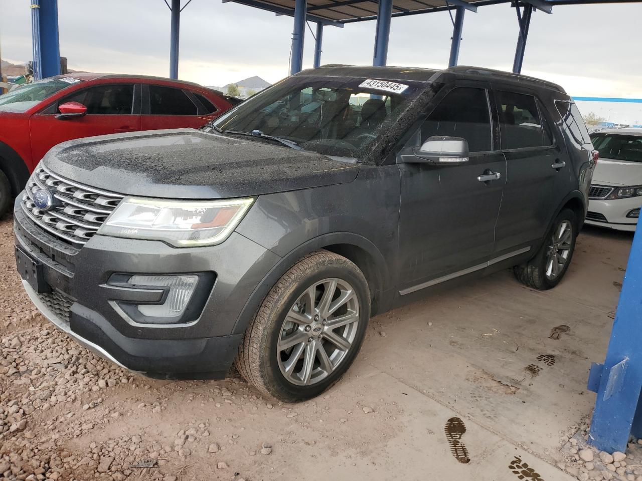  Salvage Ford Explorer