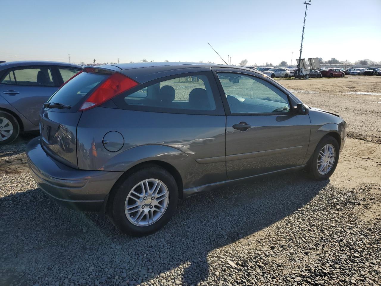 Lot #3048458872 2005 FORD FOCUS ZX3