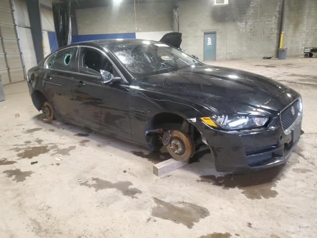 2017 JAGUAR XE SAJAR4BG6HA947076