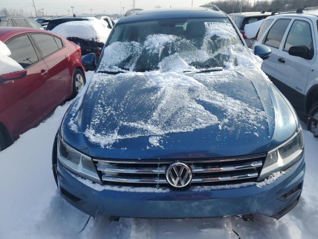 2018 VOLKSWAGEN TIGUAN SE - 3VV2B7AX8JM124797