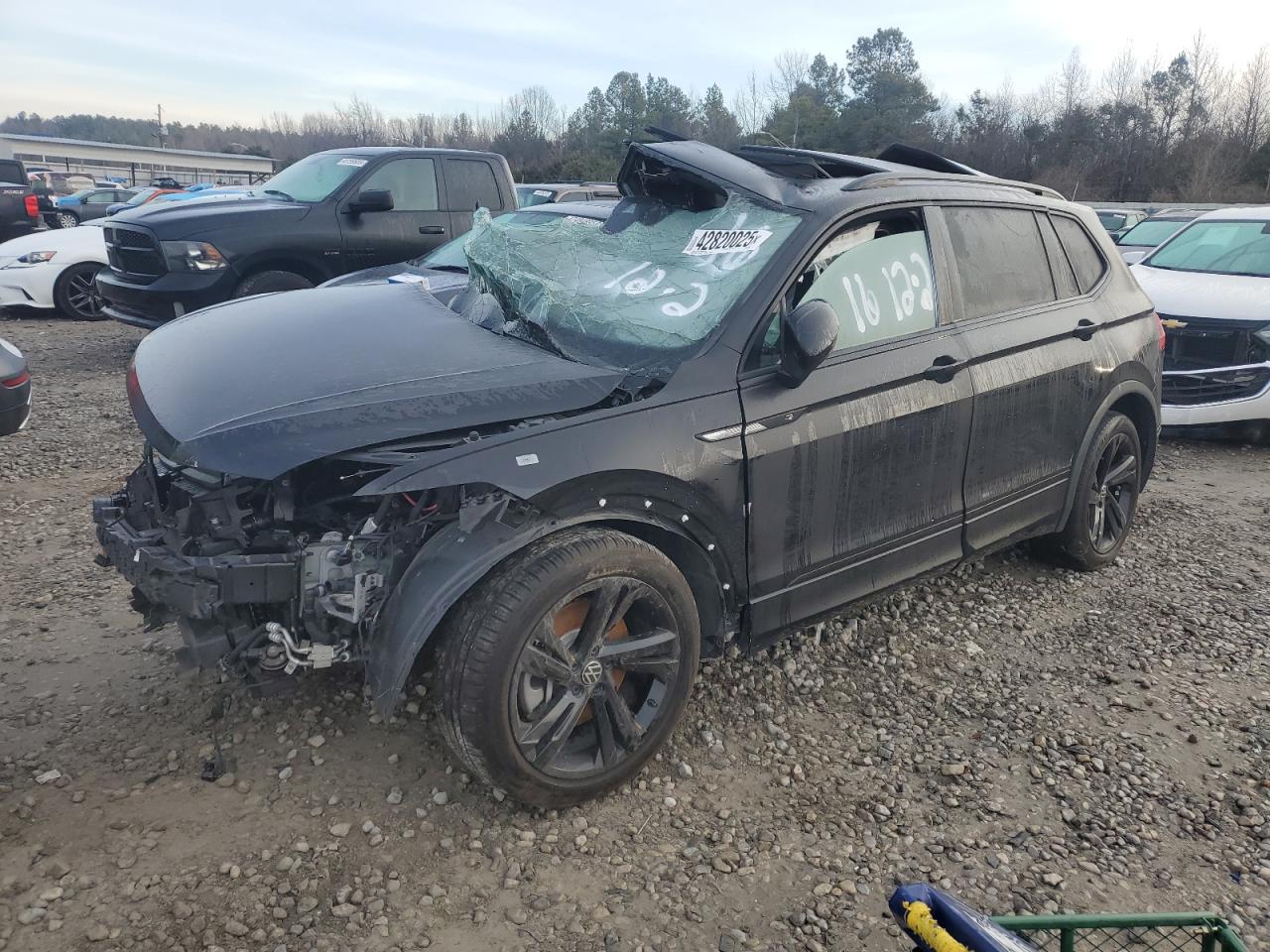  Salvage Volkswagen Tiguan