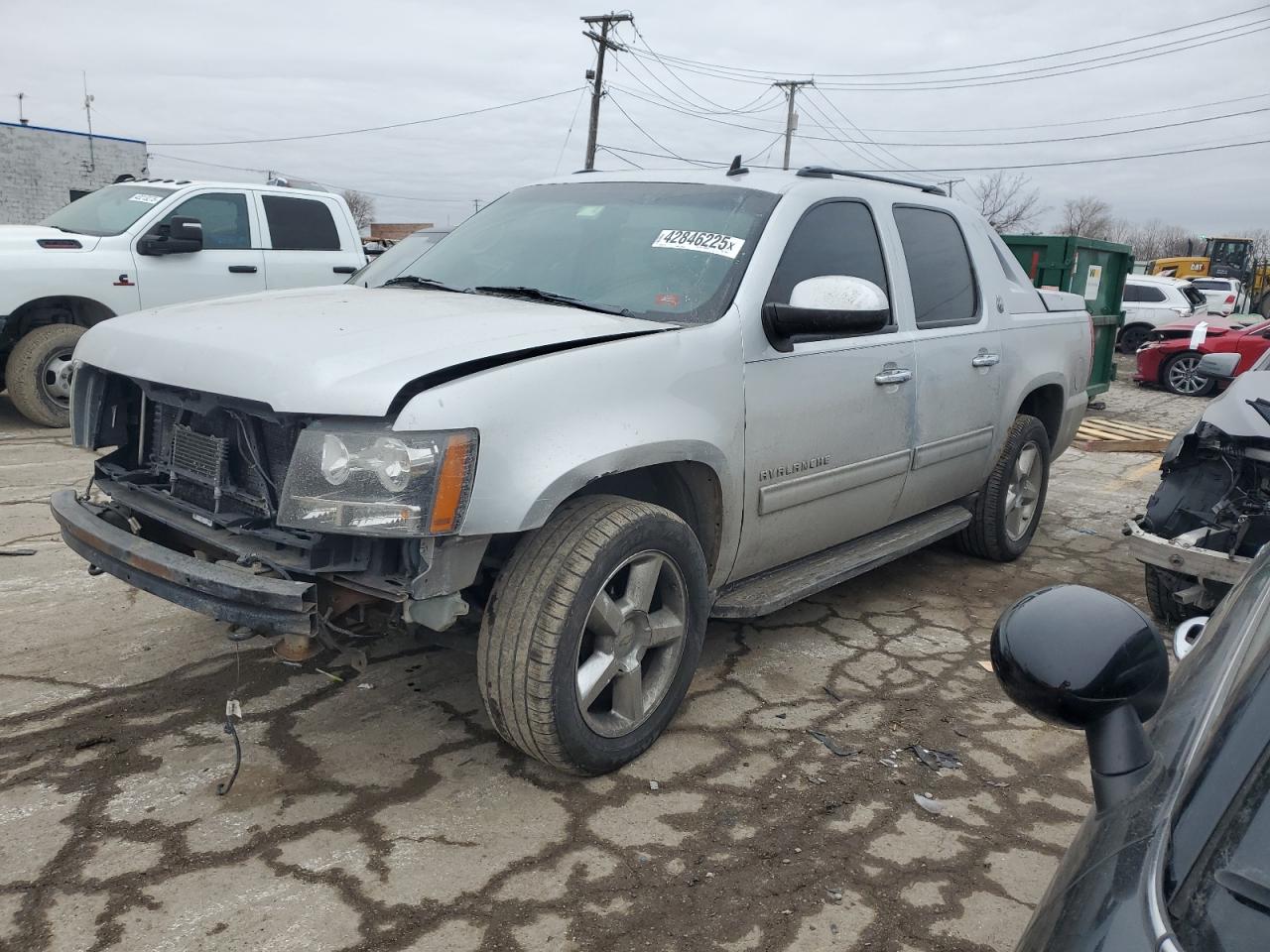  Salvage Chevrolet Avalanche