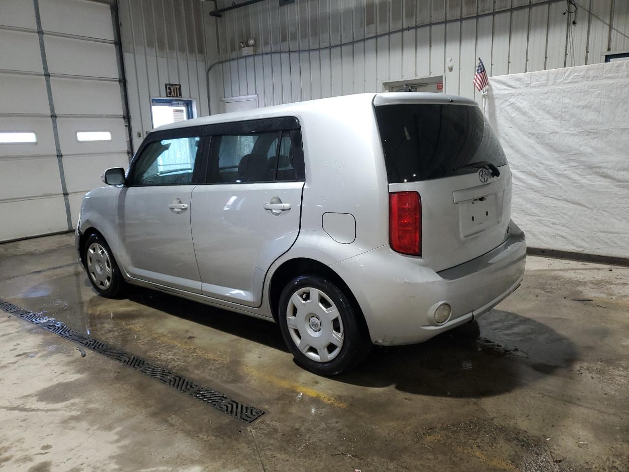 Lot #3055396416 2008 SCION XB