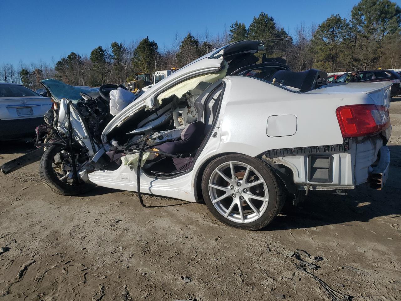 MITSUBISHI GALANT ES