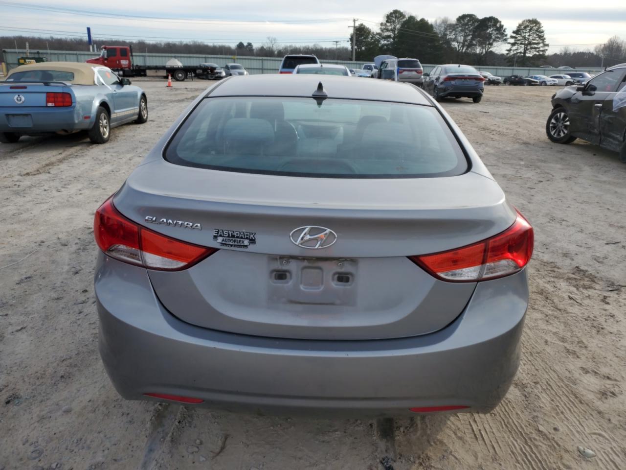 Lot #3045783642 2011 HYUNDAI ELANTRA GL