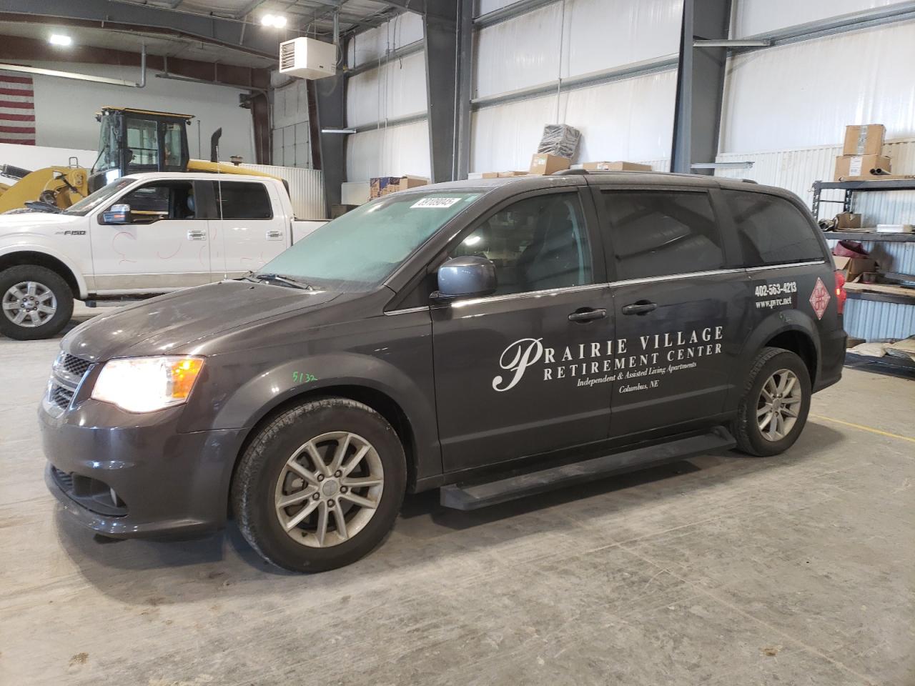  Salvage Dodge Caravan