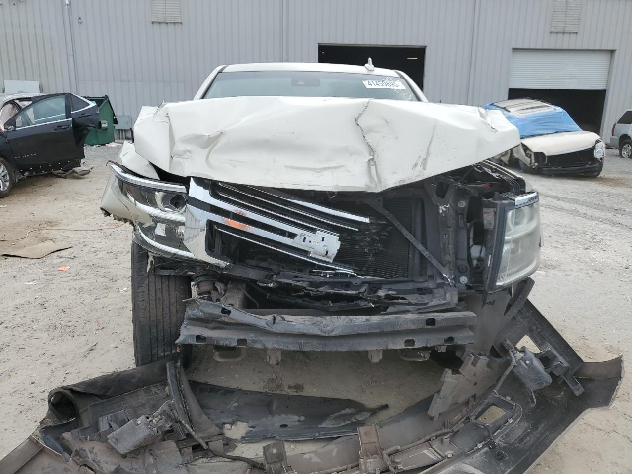 CHEVROLET SUBURBAN C1500 LTZ