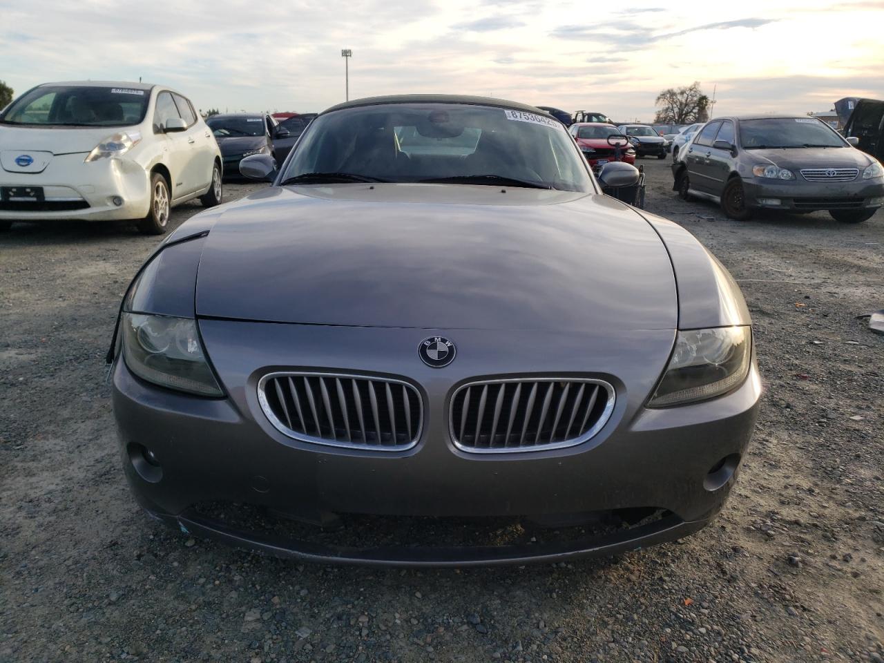 Lot #3050407911 2005 BMW Z4 2.5