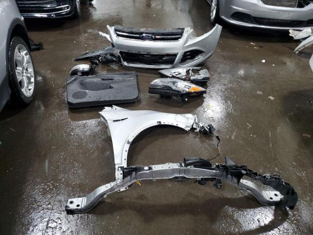 2016 FORD ESCAPE TIT - 1FMCU9J96GUB38062