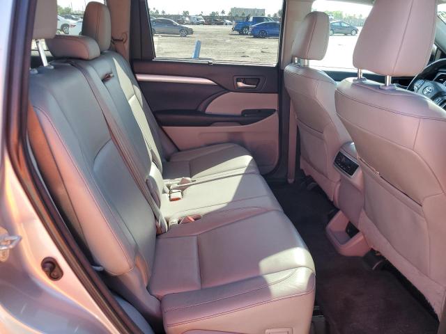 2015 TOYOTA HIGHLANDER 5TDKKRFH0FS093032