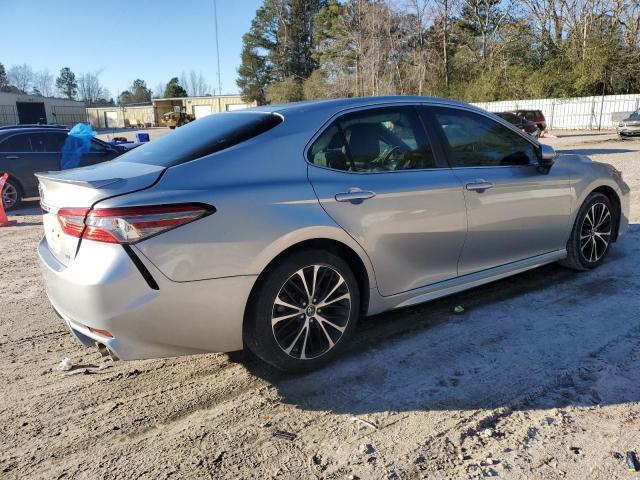 TOYOTA CAMRY L 2018 silver  gas 4T1B11HK9JU644717 photo #4