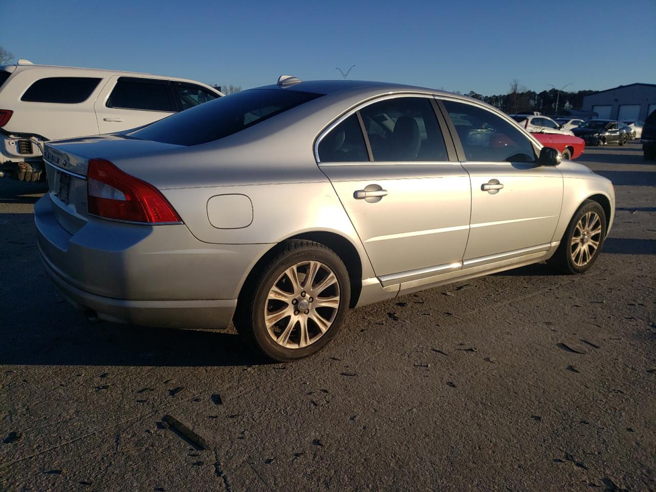 Lot #3050330887 2010 VOLVO S80 3.2