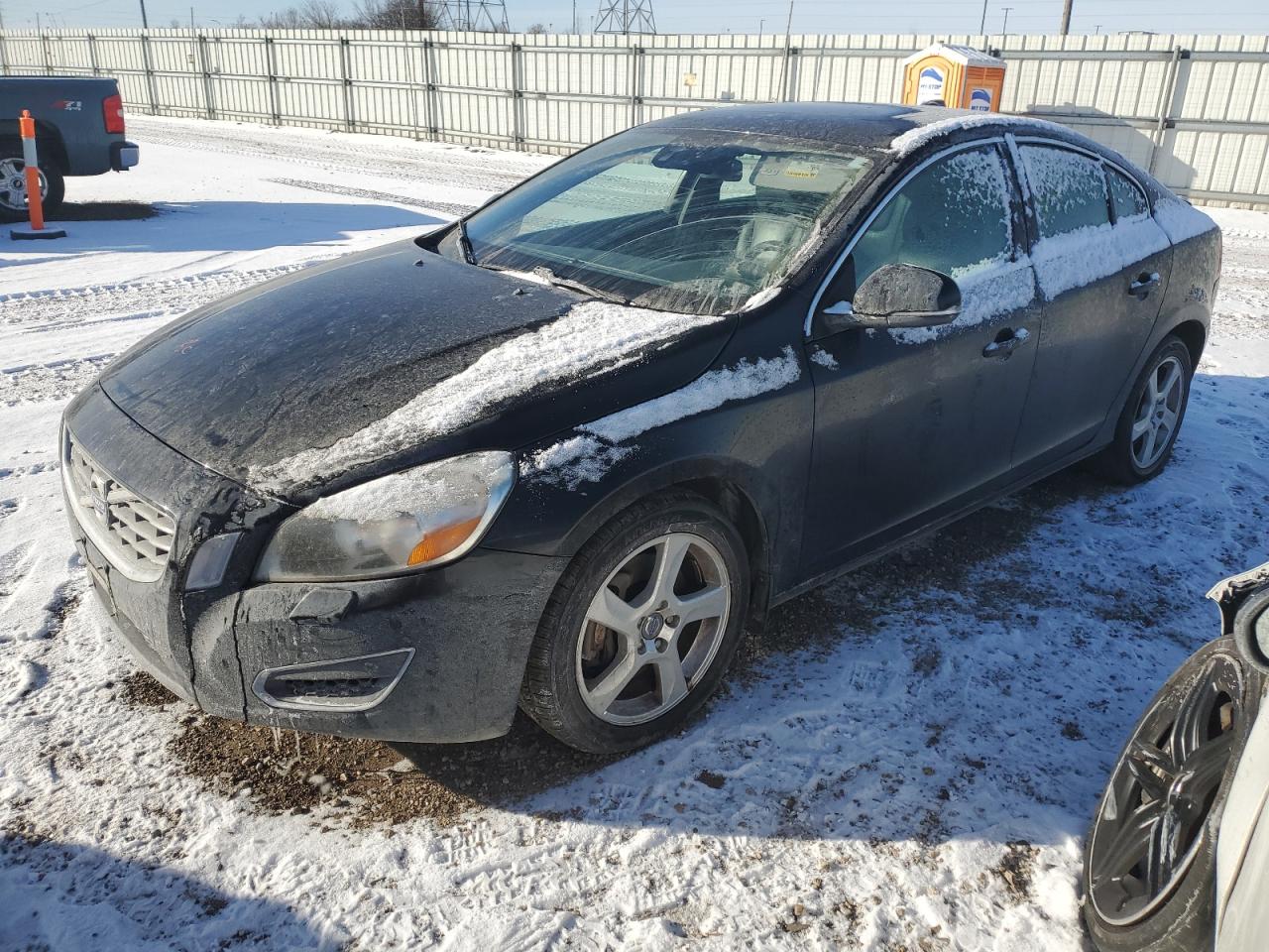  Salvage Volvo S60