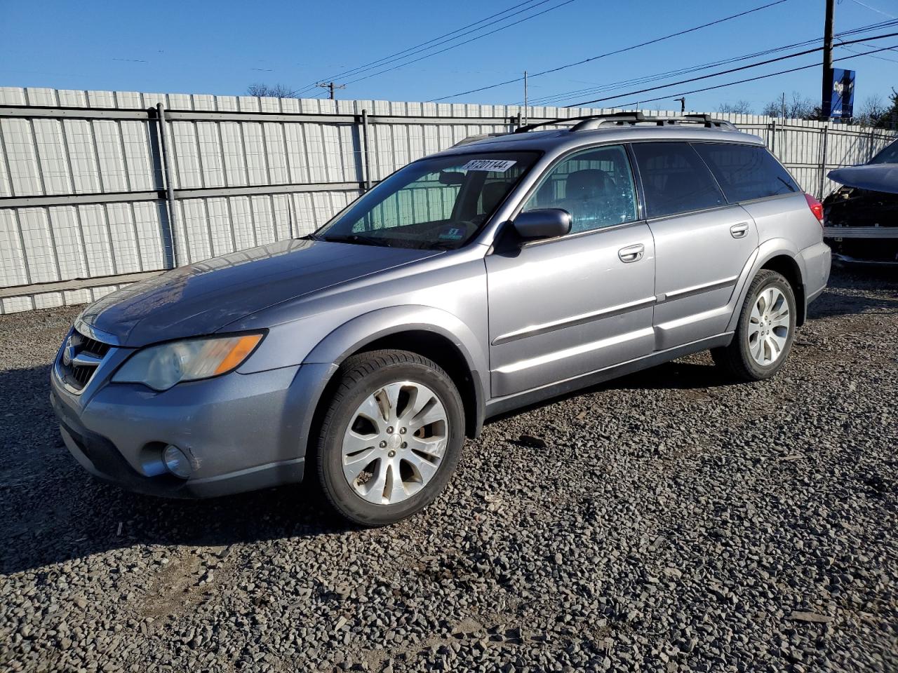  Salvage Subaru Outback