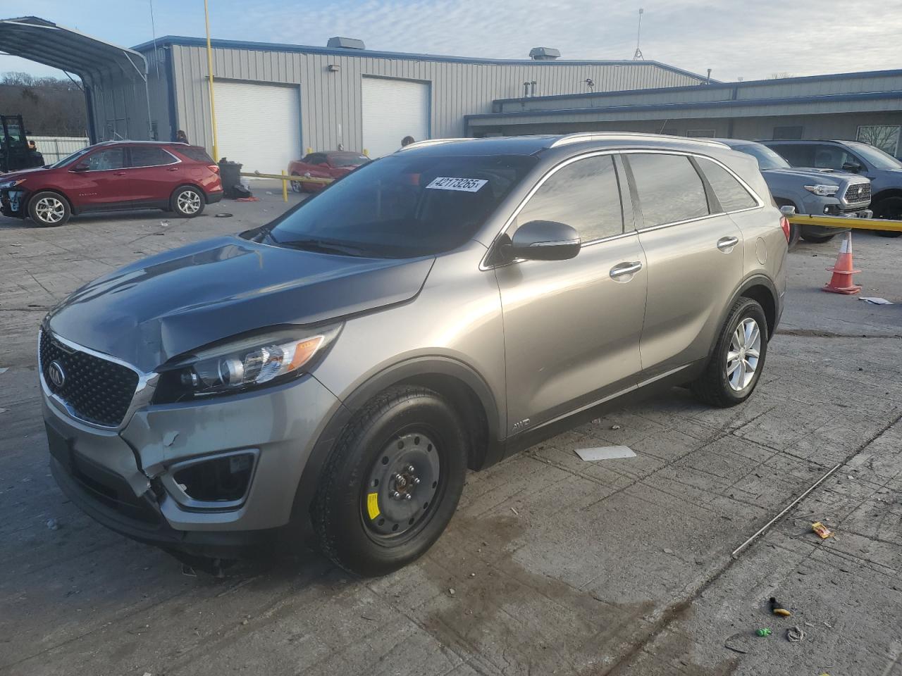  Salvage Kia Sorento