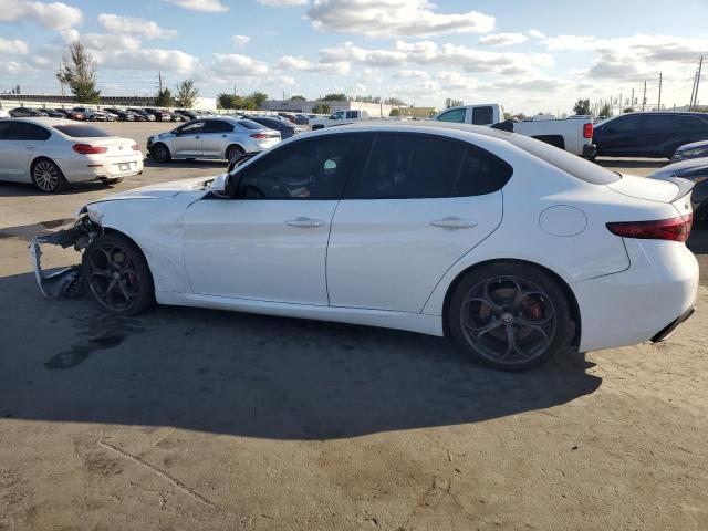 ALFA ROMEO GIULIA TI 2018 white  gas ZARFAECNXJ7580478 photo #3