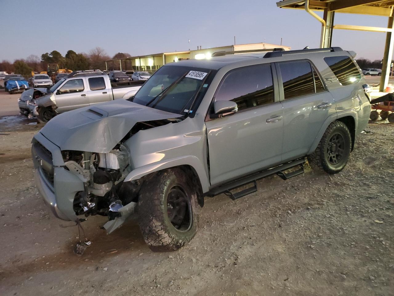  Salvage Toyota 4Runner