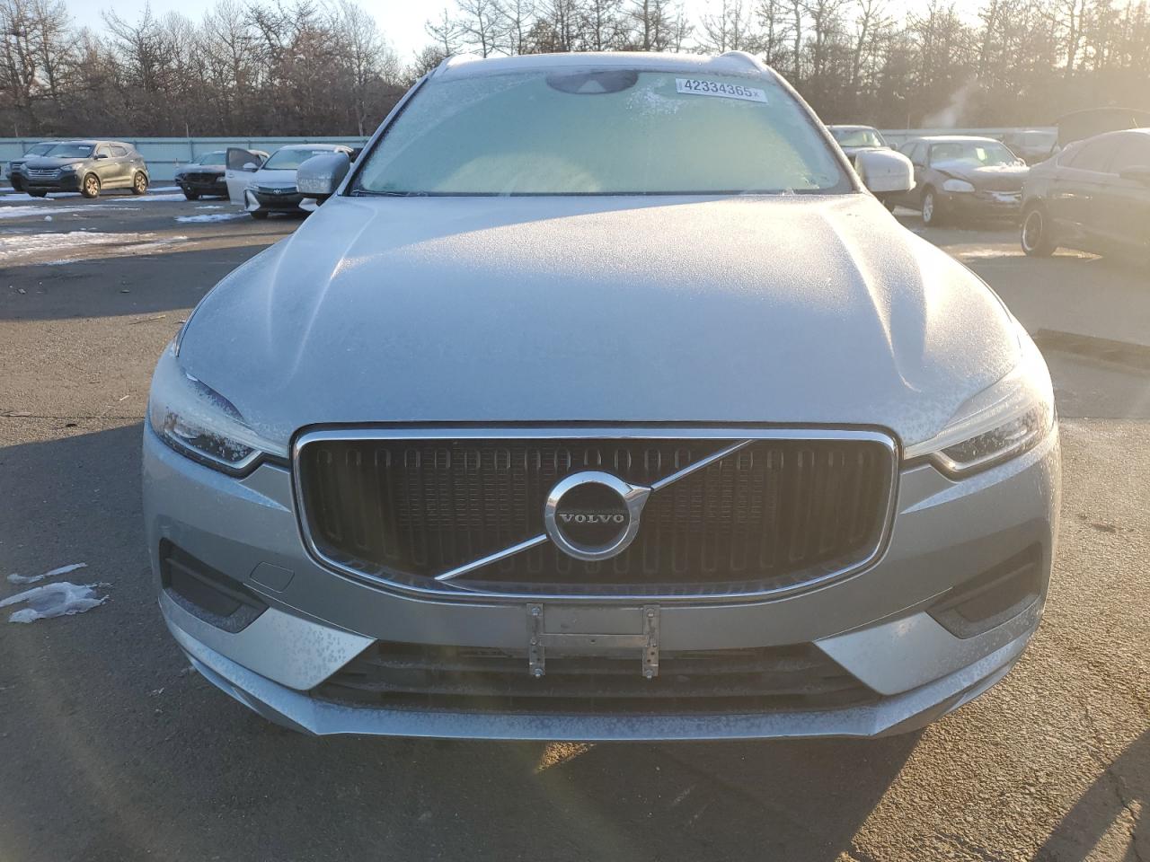 VOLVO XC60 T5 MOMENTUM