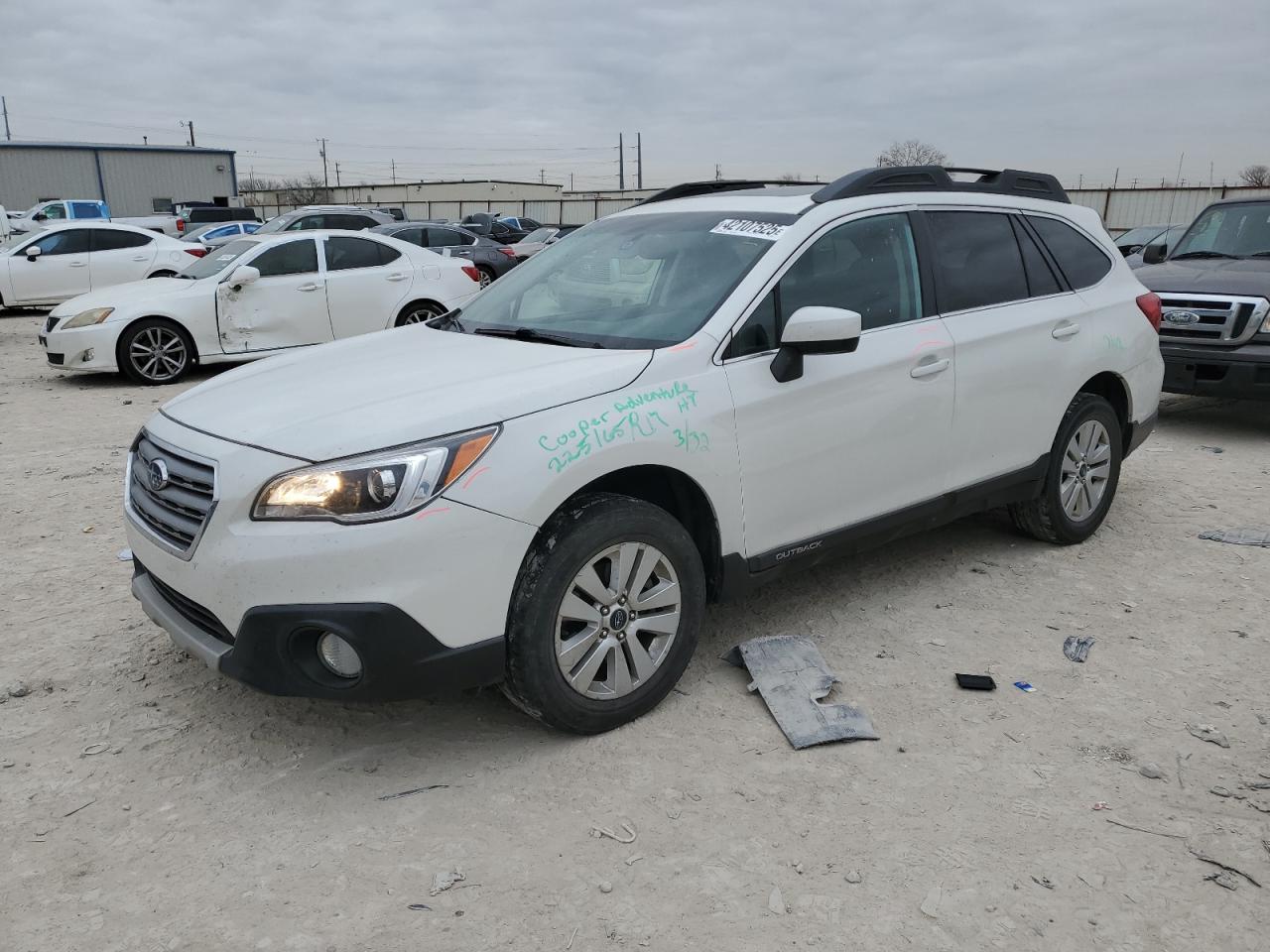  Salvage Subaru Outback