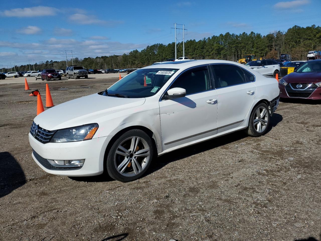  Salvage Volkswagen Passat