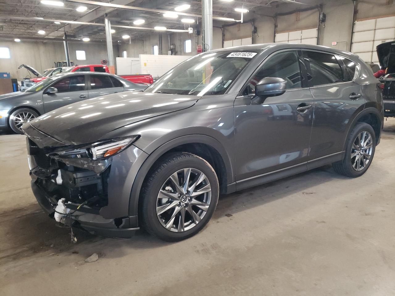  Salvage Mazda Cx