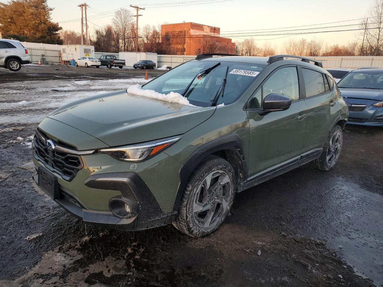  Salvage Subaru Crosstrek