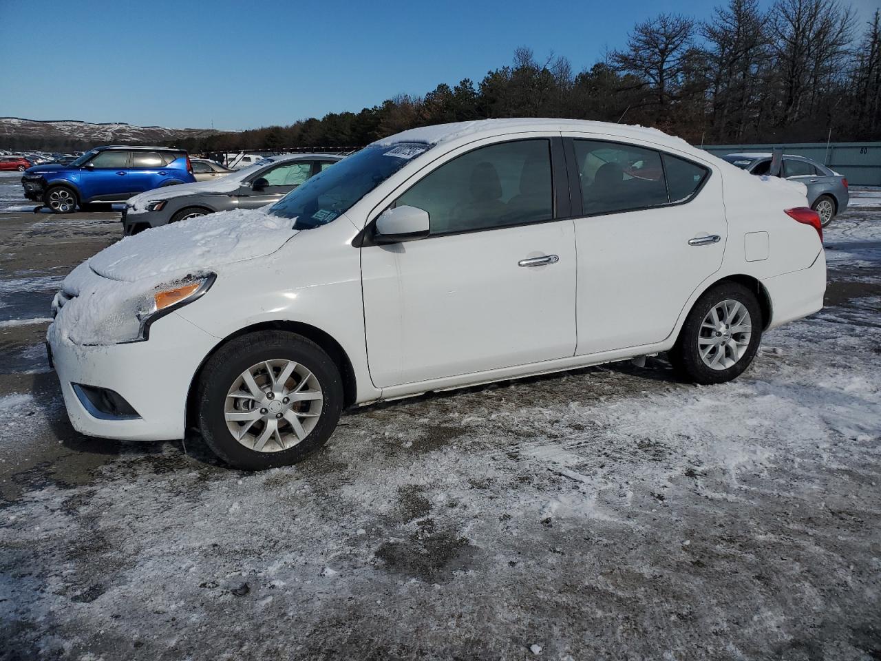  Salvage Nissan Versa