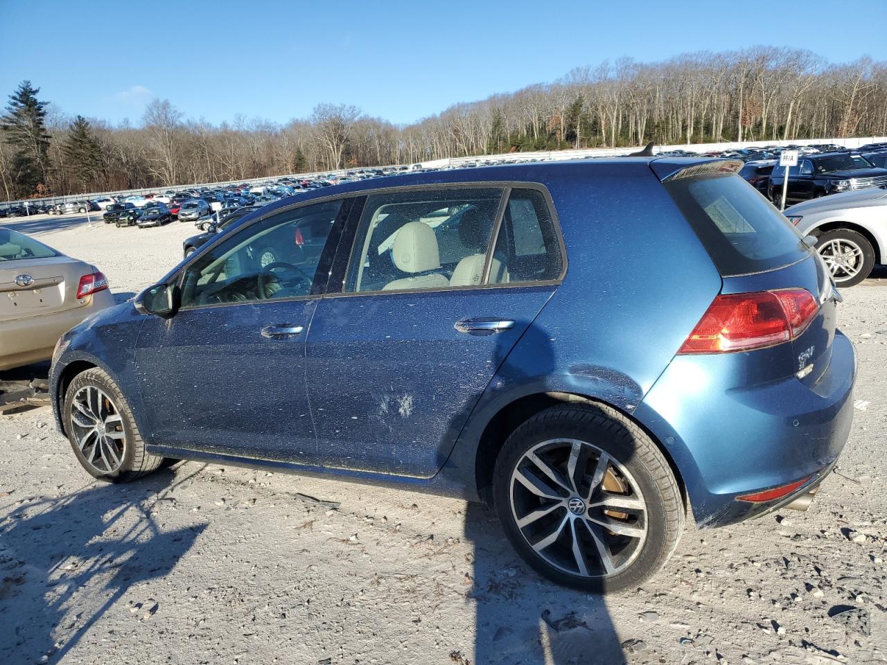 Lot #3050407886 2016 VOLKSWAGEN GOLF S/SE