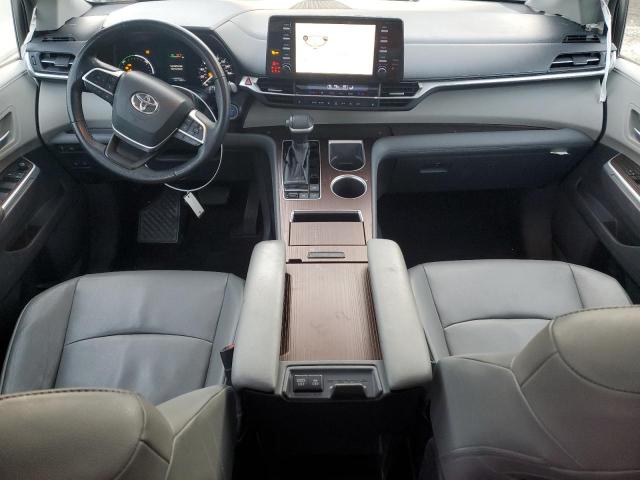 2021 TOYOTA SIENNA XLE 5TDYRKEC5MS008038