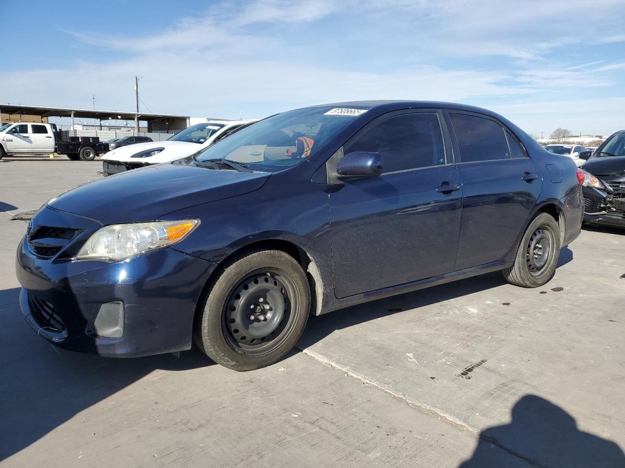 TOYOTA COROLLA BASE