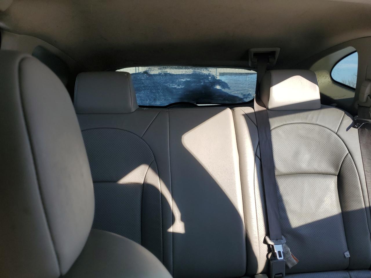 Nissan Rogue s 2012