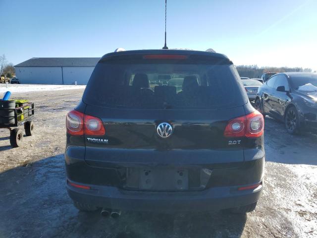 2011 VOLKSWAGEN TIGUAN - WVGAV7AX8BW526527