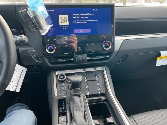 2024 LEXUS GX 550 PRE JTJTBCDX9R5004688