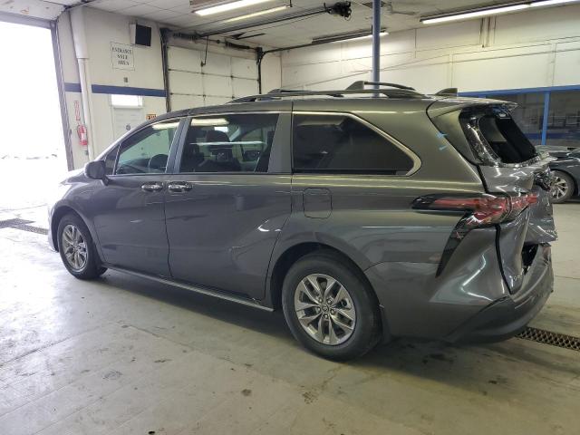 2025 TOYOTA SIENNA XLE - 5TDJSKFC0SS162464