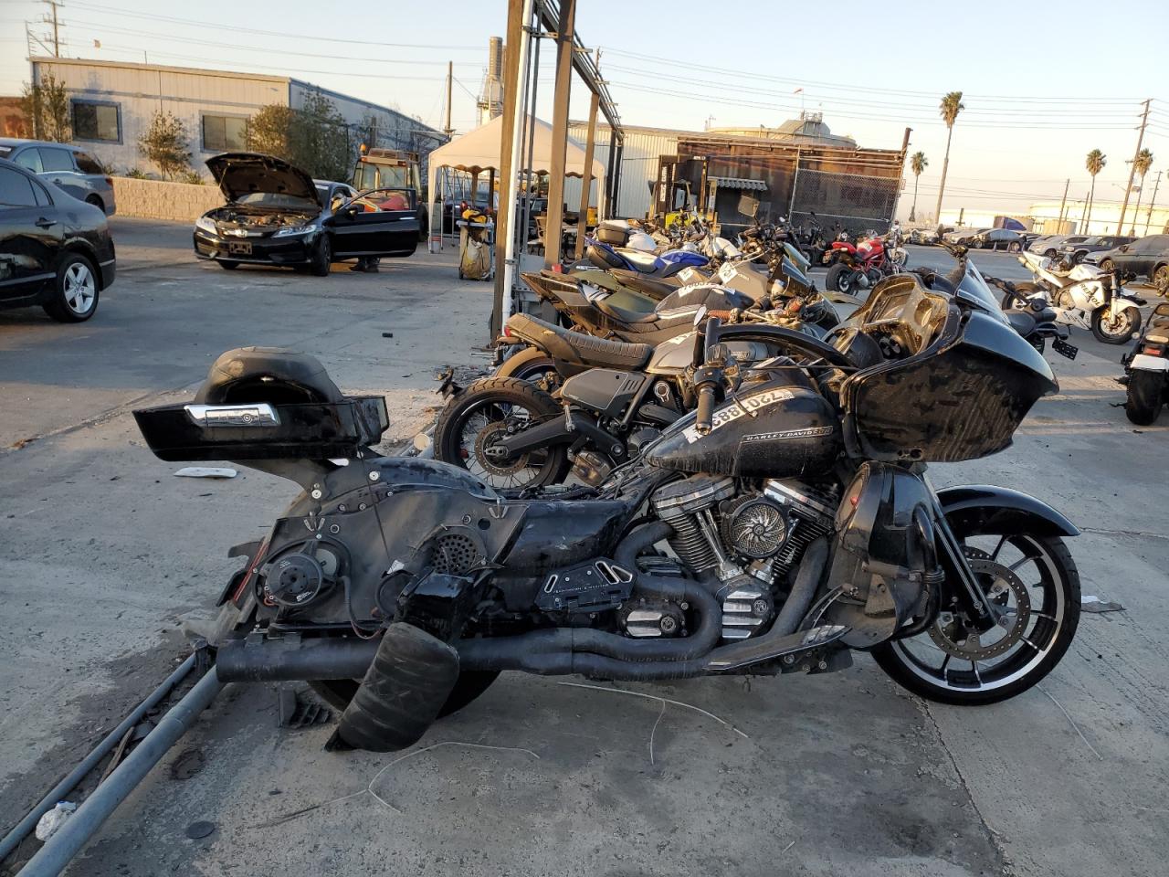1HD1KTP38KB620469 HARLEY-DAVIDSON FLTRXS 2019