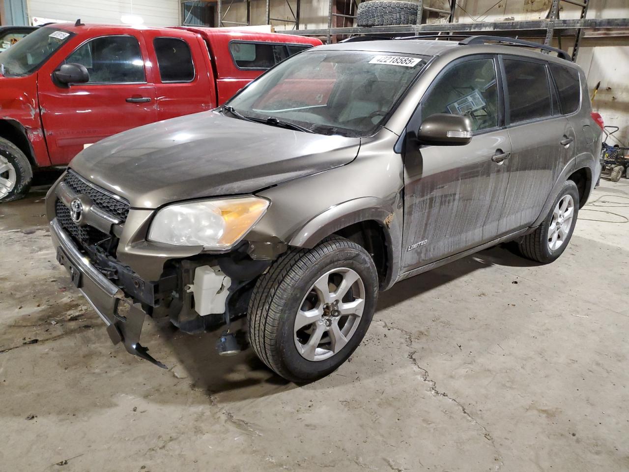  Salvage Toyota RAV4