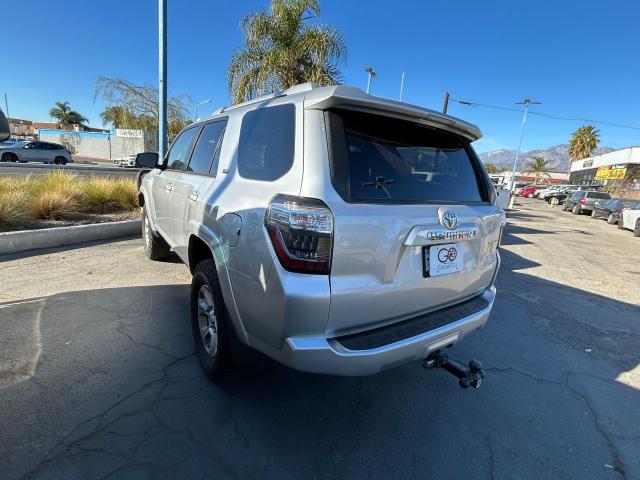 TOYOTA 4RUNNER SR 2017 gray  gas JTEBU5JR5H5455461 photo #4